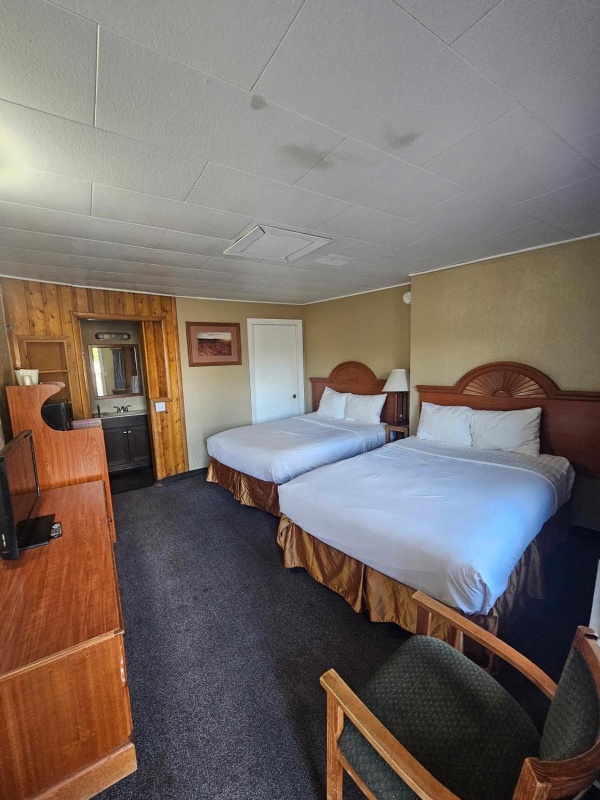Redrock Country Inn image 11
