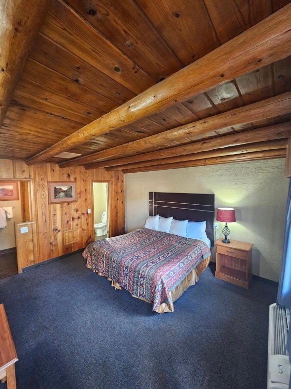 Redrock Country Inn image 5